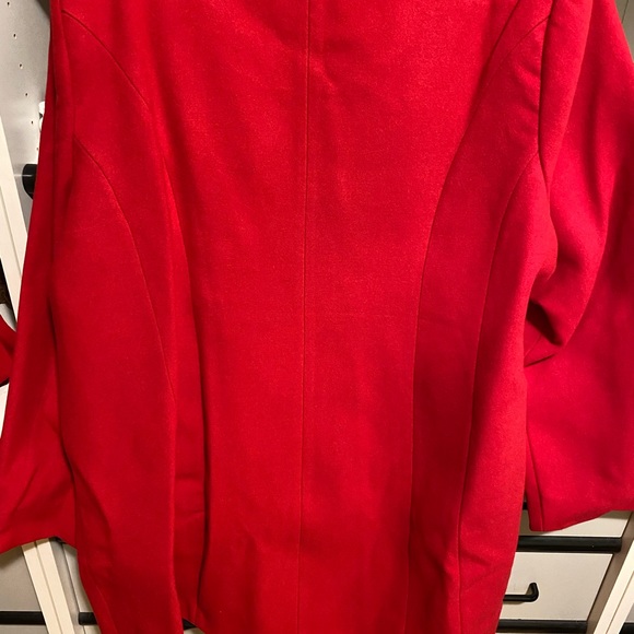 Laura Plus Red Button Up Trenchcoat - Picture 4 of 6